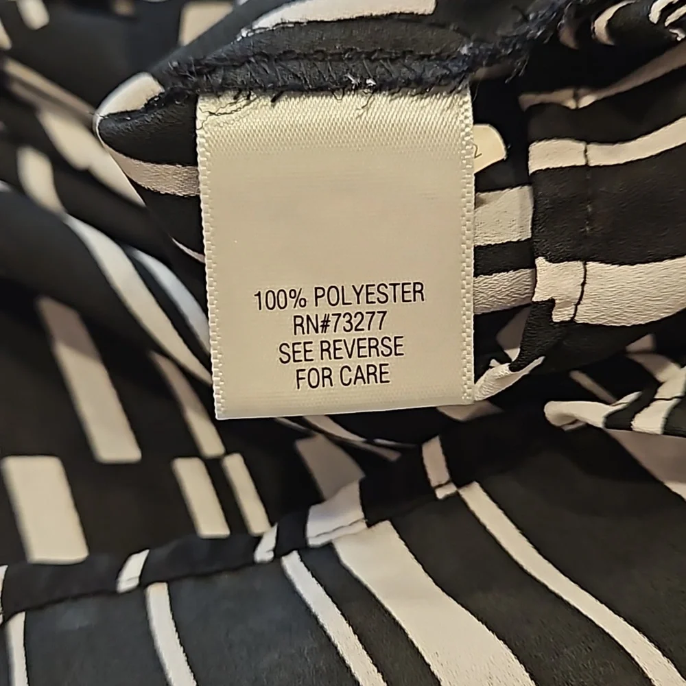 Apt. 9 Black and White Blouse - Picture 8 of 9